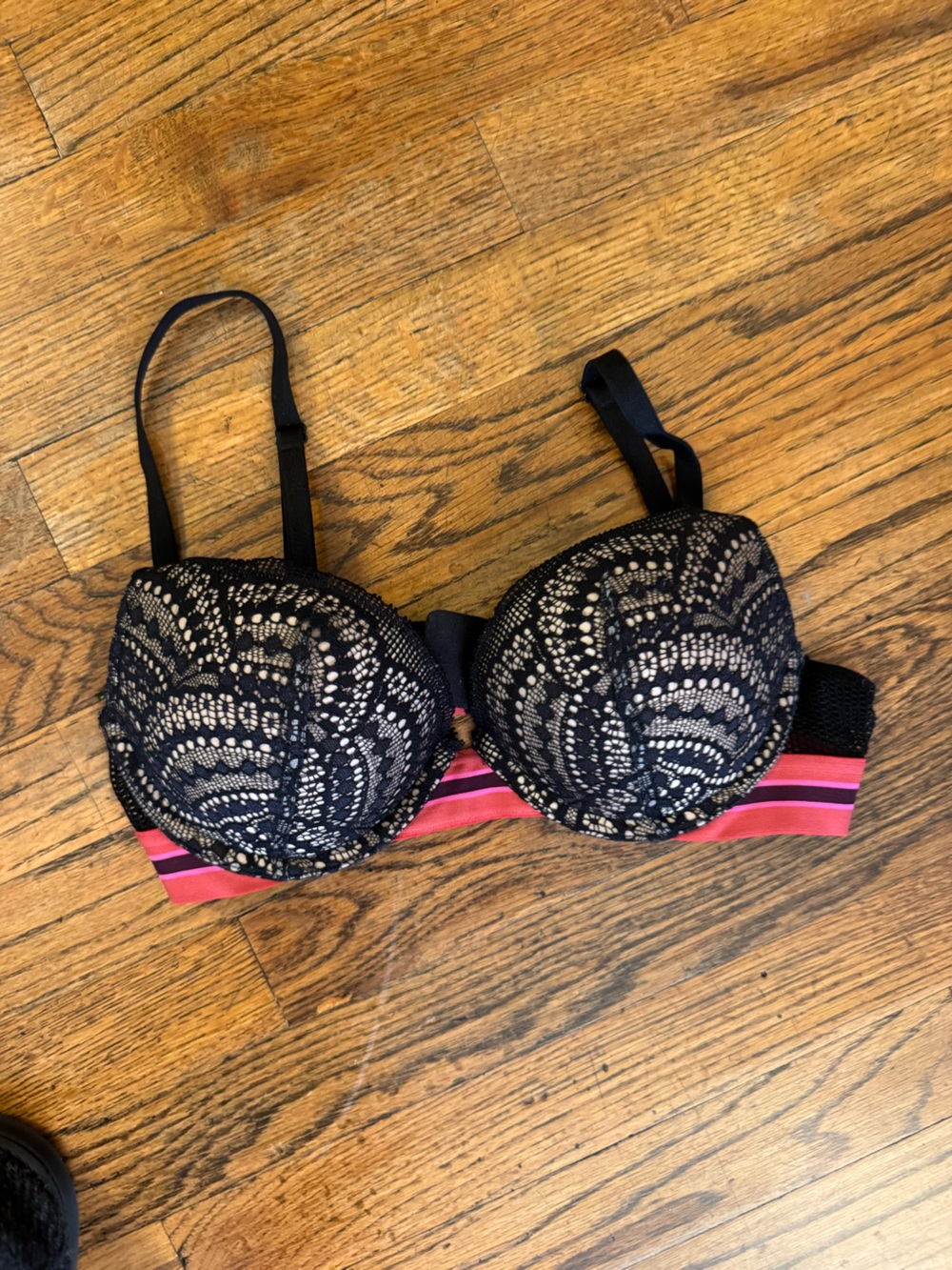 Victoria's Secret Very Sexy 32B Black Lace Push-Up Bra with Pink Striped Band